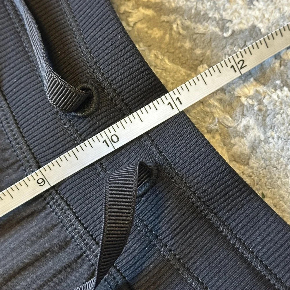Lululemon Womens Large Dance Studio Relaxed-Fit Mid-Rise Cargo Pant Black W5GILS - Picture 8 of 9